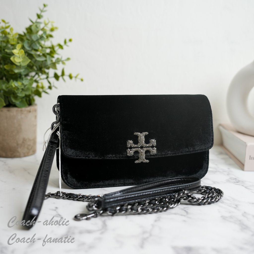 Nwt Tory Burch Britten Chain Wallet Crossbody With Wristlet In Velvet Black